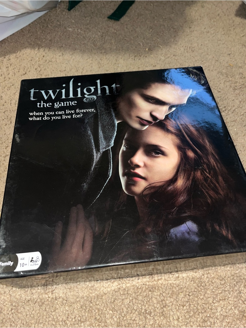 Twilight The Movie Board Game 2009 opened box, new pieces, unplayed